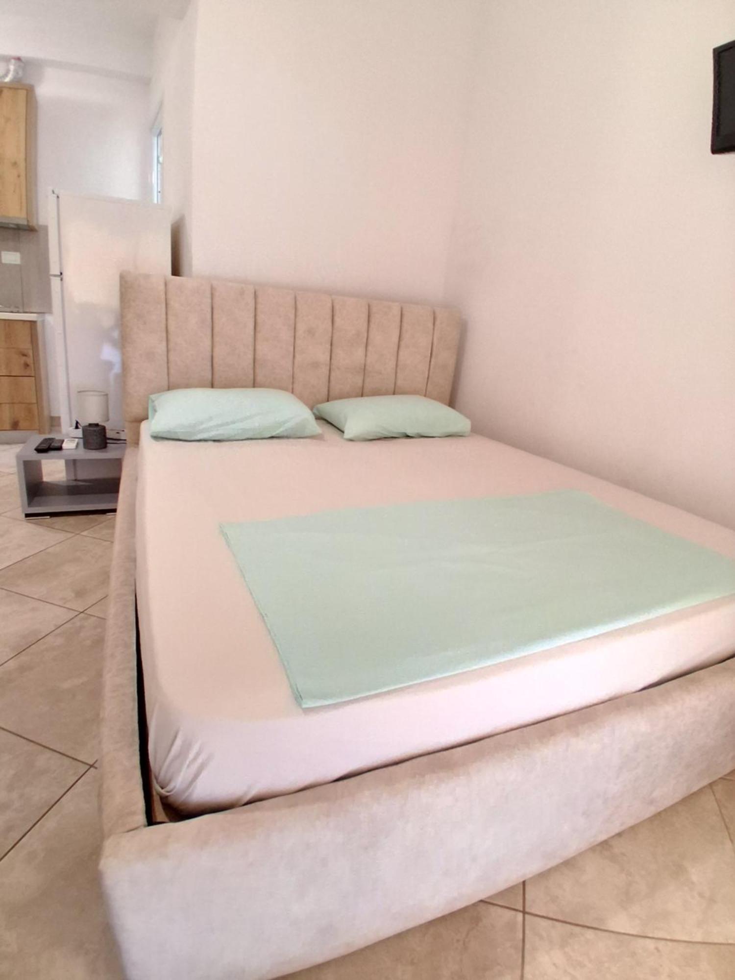 Rooms With View Himare Camera foto