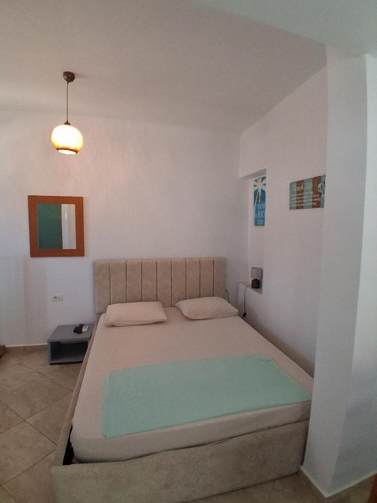 Rooms With View Himare Camera foto