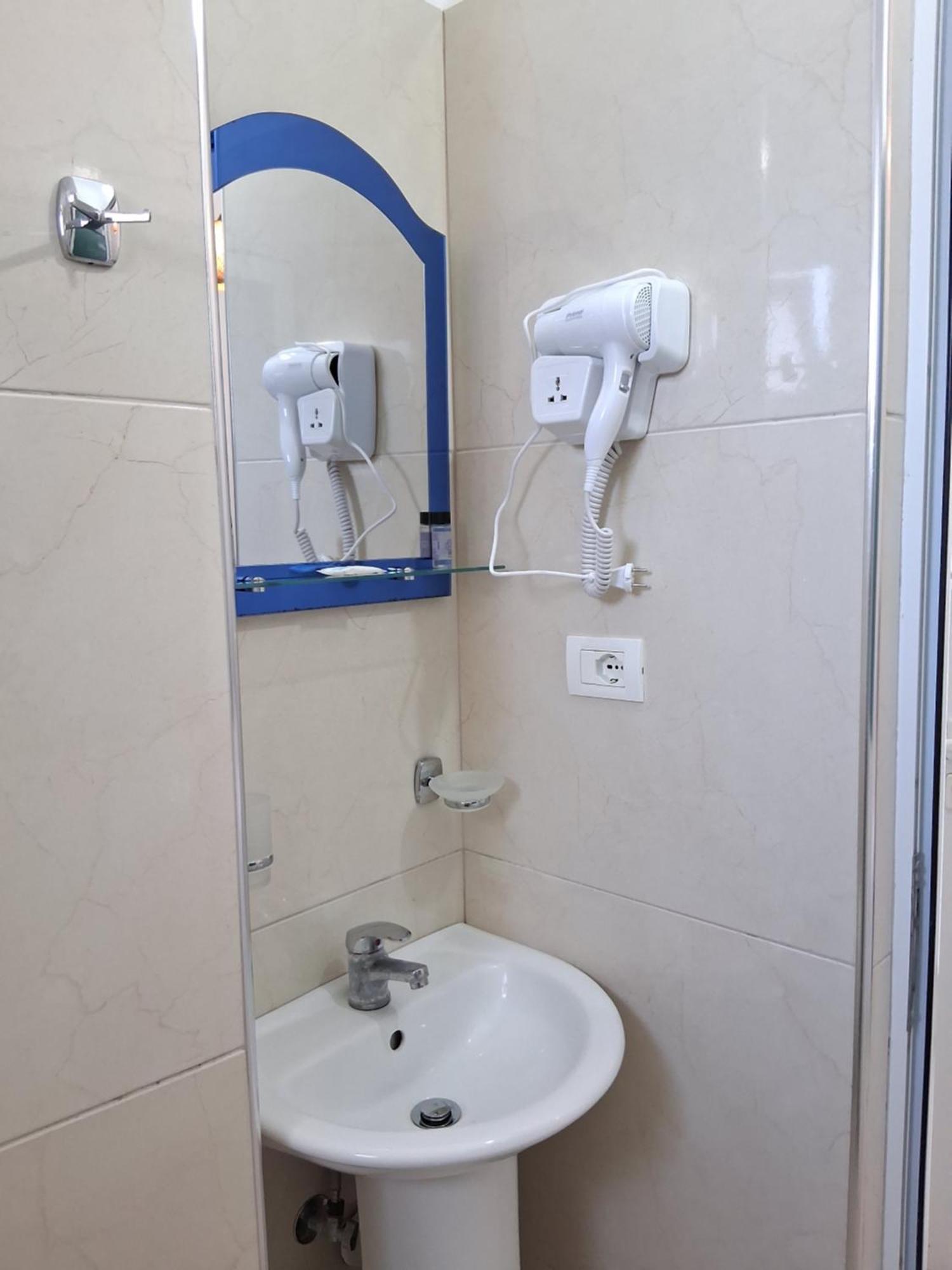 Rooms With View Himare Camera foto